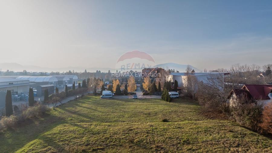 HOTEL,PISCINA SI CORT DE EVENIMENTE | 18080 MP TEREN | GRIVITEI BRASOV - 28