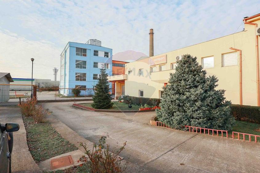 Spațiu industrial 1000 mp de închiriat în zona Vest