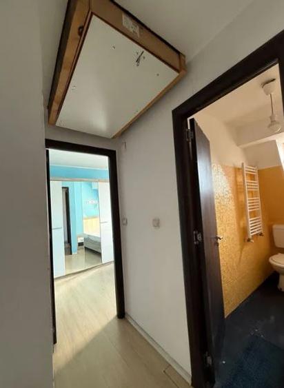 Apartament 3 Camere,Fizicienilor,Amenajat,2 bai,centrala,mobilat,Liber