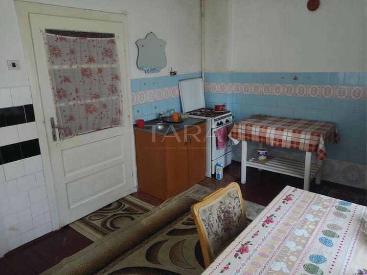 Casa de vanzare cu 4 camere in Marasti