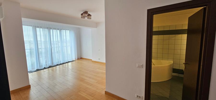 Inchiriere - 4 camere- Central Park