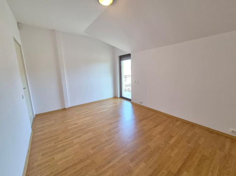 Inchiriere Vila individuala 4 Camere cu Gradina si Garaj