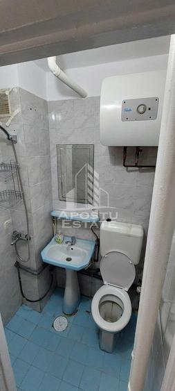 Garsoniera de inchiriat, în zona Complexul studențesc