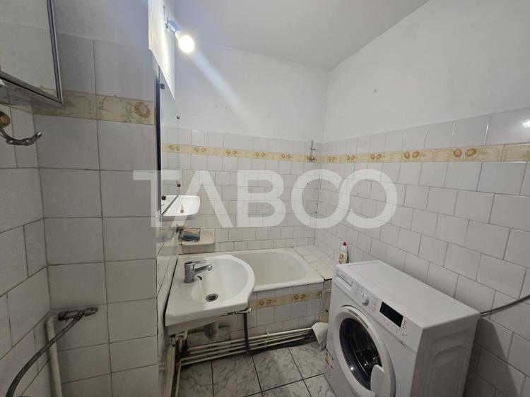Apartament 2 camere de inchiriat 52mp decomandat balcon Strand Sibiu