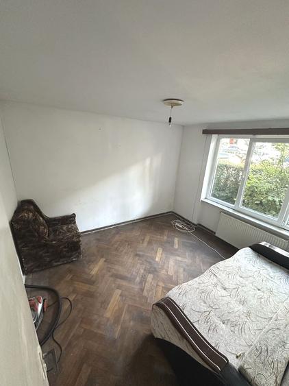 Apartament 3 camere zona Tractorul