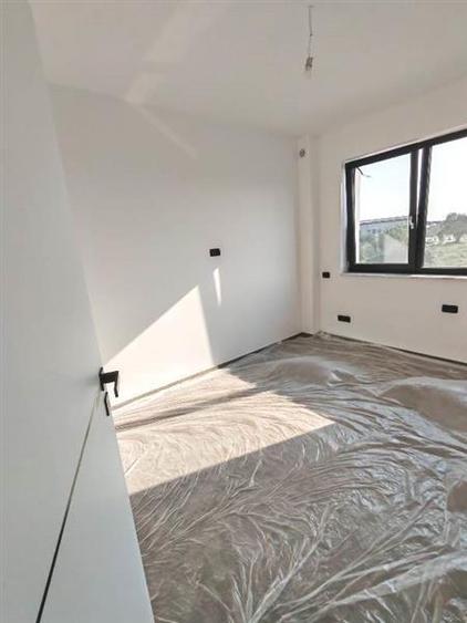 Vanzare Casa individuala - Vila - Prelungirea Ghencea - Margelelor - teren 300mp