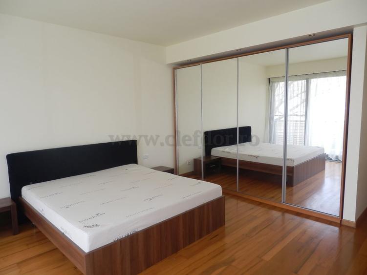 Apartament cu 3 camere de închiriat în zona Primaverii