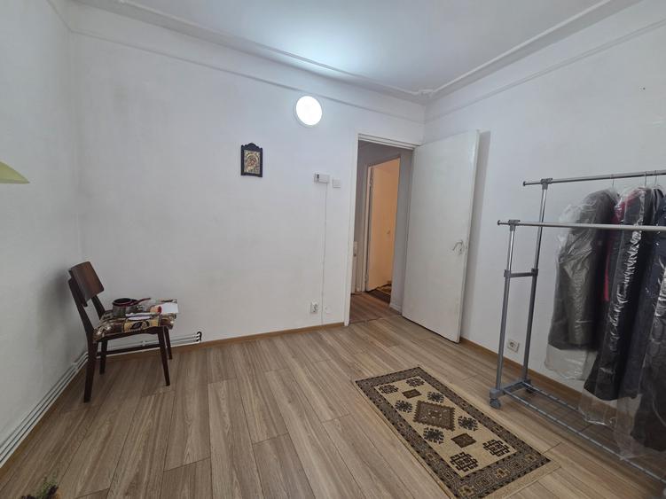 2 camere-Lidl Dacia-70.000 euro