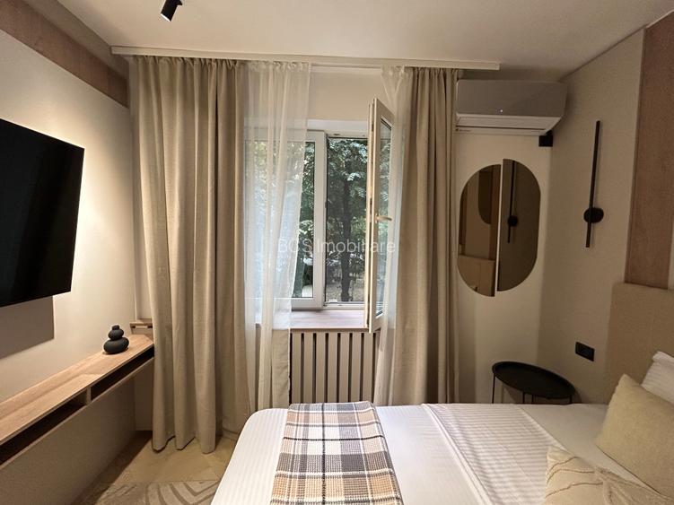 Vânzare - Apartament 2 Camere Lux Piața Romană | 50 mp | Vizavi de ASE - 18