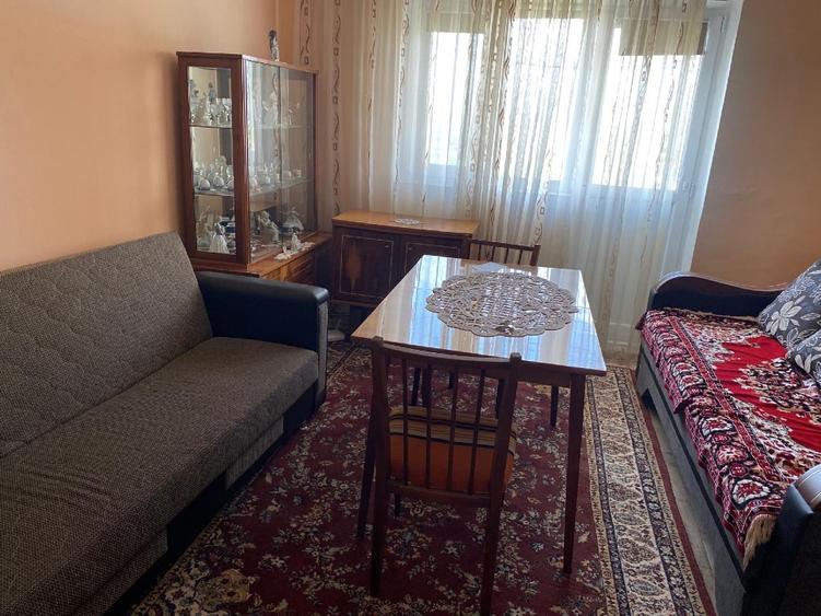 Apartament 4 camere + teren 1000mp intravilan + boxa + garaj