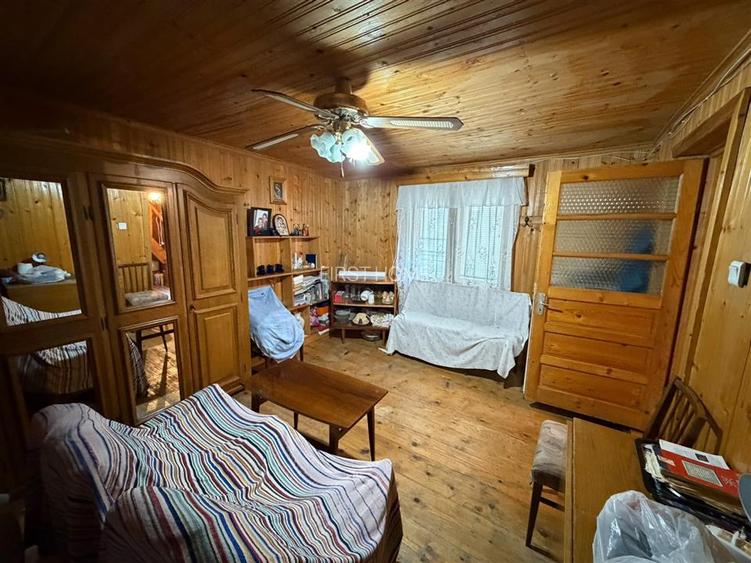 Casa P+1 de vanzare in Vanatori - 11