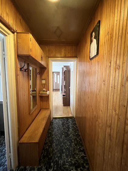 Apartament 2 camere, 50 mp utili, etaj 4/5 - Dambovita