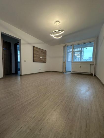 Apartament 2 Camere .(renovat NOU.2025).Drumul Taberei/Metrou