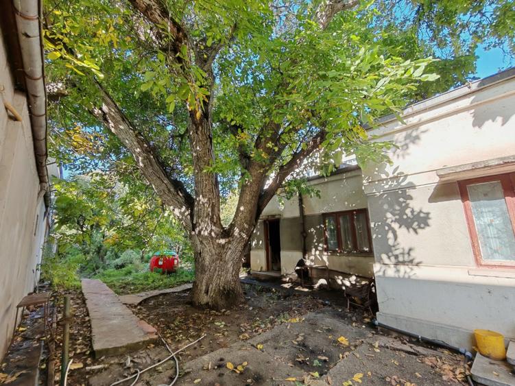 Casa si teren zona ultracentrala