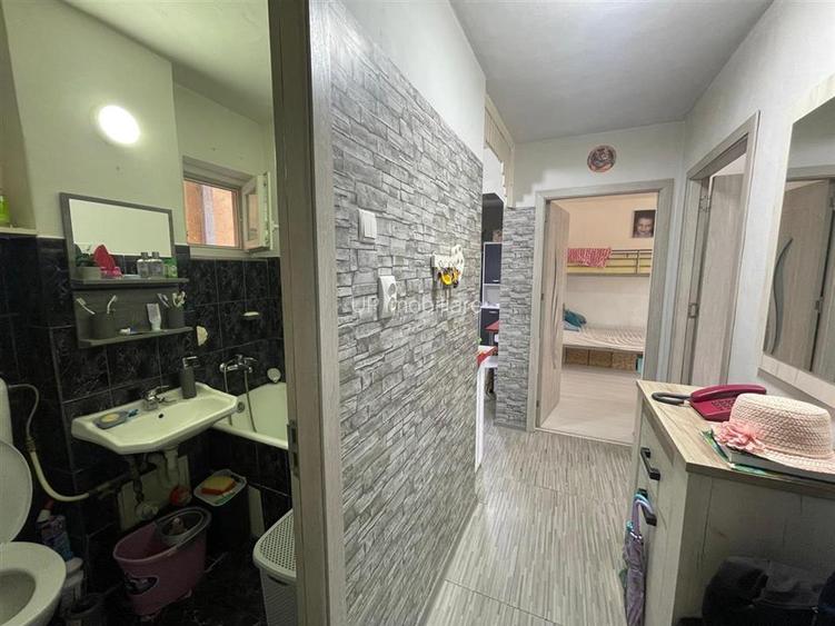 APARTAMENT 2 CAMERE | DECOMANDAT | ETAJ 2 | ROGERIUS | ORADEA - 9