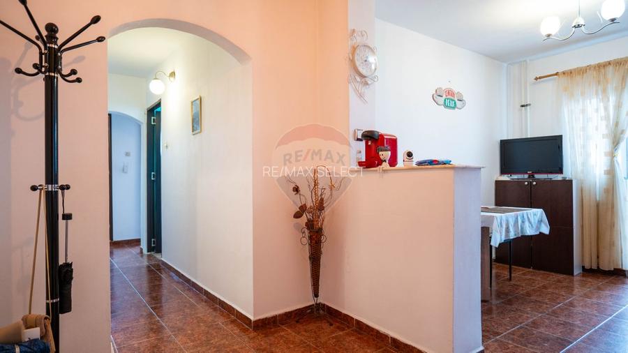 Apartament cu 3 camere de vânzare în zona Rahova - 22