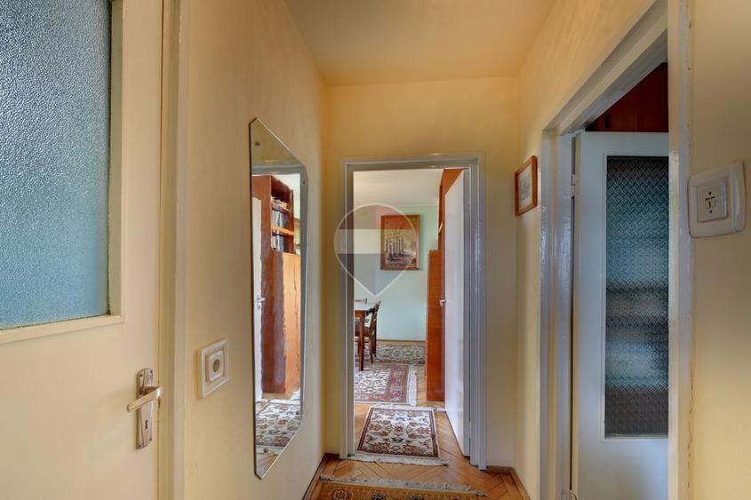 Apartament cu 3 camere de vânzare, zonă ultracentrală Timișoara