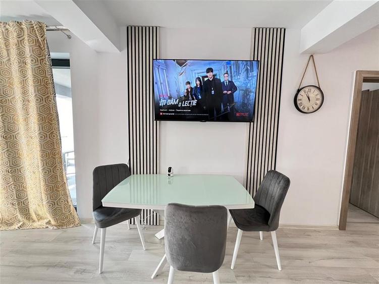Apartament Lux prima inchiriere cu loc de parcare subteran Tractoru Coresi