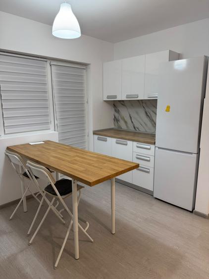 Apartament 2 camere mutare imediata parcare subterana inclusa Biruintei 81