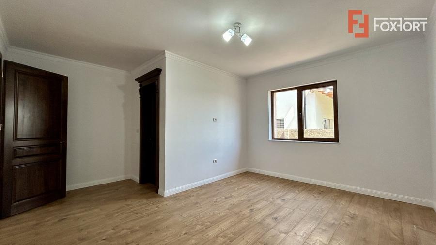Casa individuala cu 4 camere, 130 mp utili - zona Ghiroda