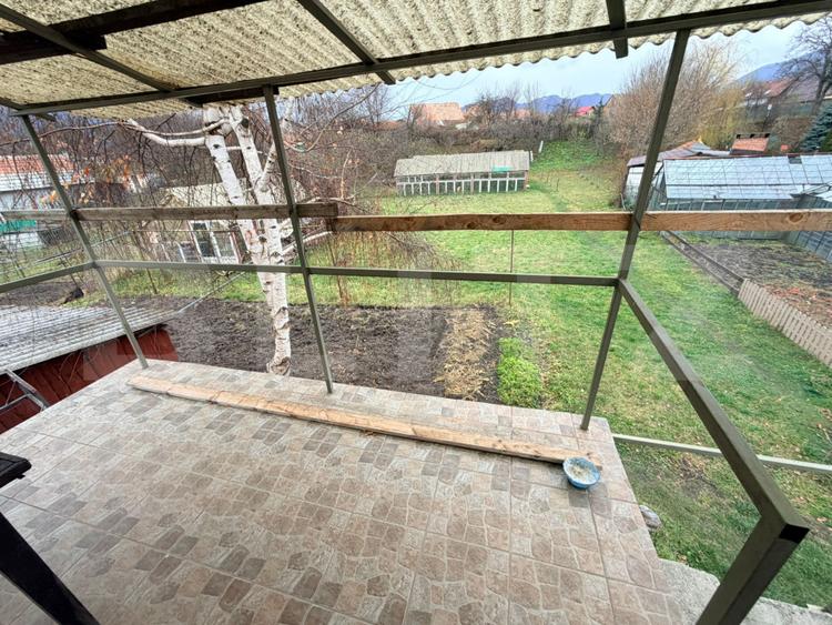 Casă de vânzare – proprietate generoasă 2.285 m2 teren, 230.000 euro