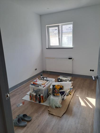 CASA NOUA PE UN NIVEL CU 4 CAMERE DOUA  BAI,LIVING, BUCATARIE  19 ARI TEREN