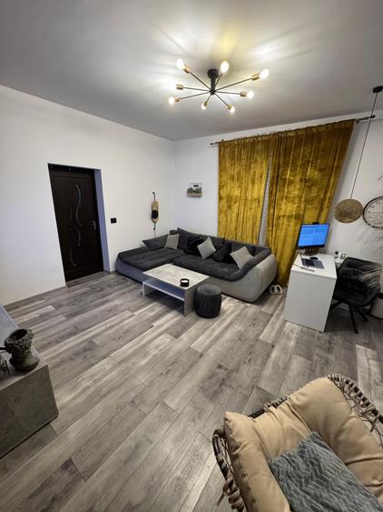 Casa renovata complet + Teren de vanzare – Zona Cetatii-Bogdanestilor- 715
