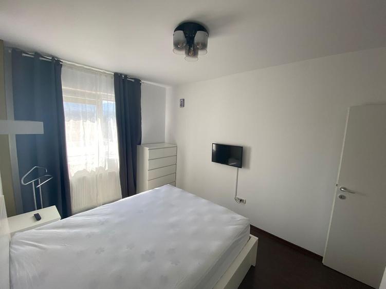 Apartament 2 camere bloc 2012 întrare Racadau,mobilat și utilat