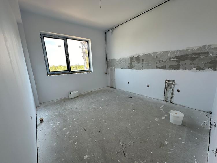 Apartament cu 2 camere, Metrou Aparatorii Patriei, 65mp