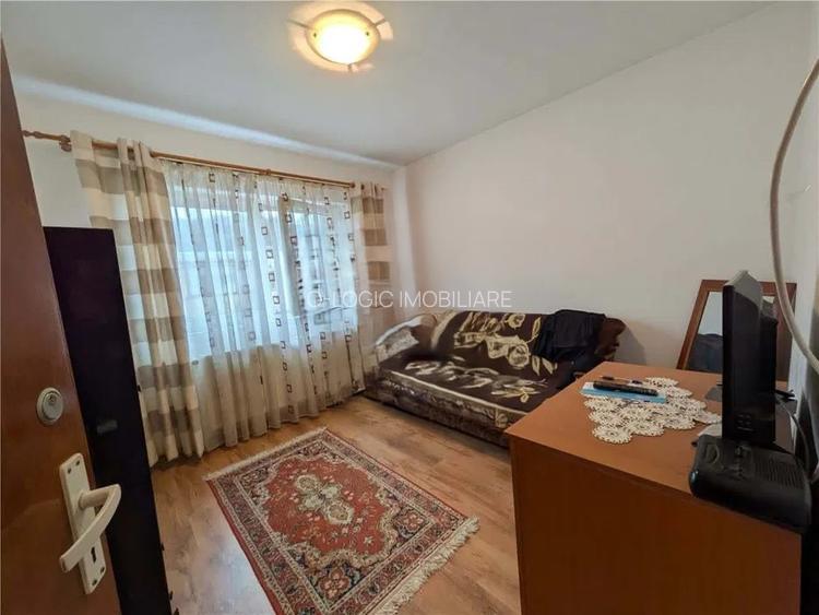 Apartament 2 camere liber la vanzare zona Grivitei - 4