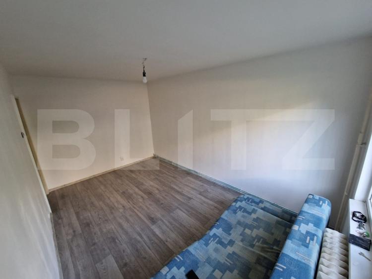 Apartament 3 camere, 65 mp, decomandat, 2 bai, zona Primăverii, Manastur