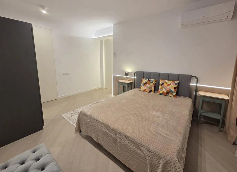 APARTAMENT CU 3 CAMERE - PIPERA - MOBILAT SI UTILAT
