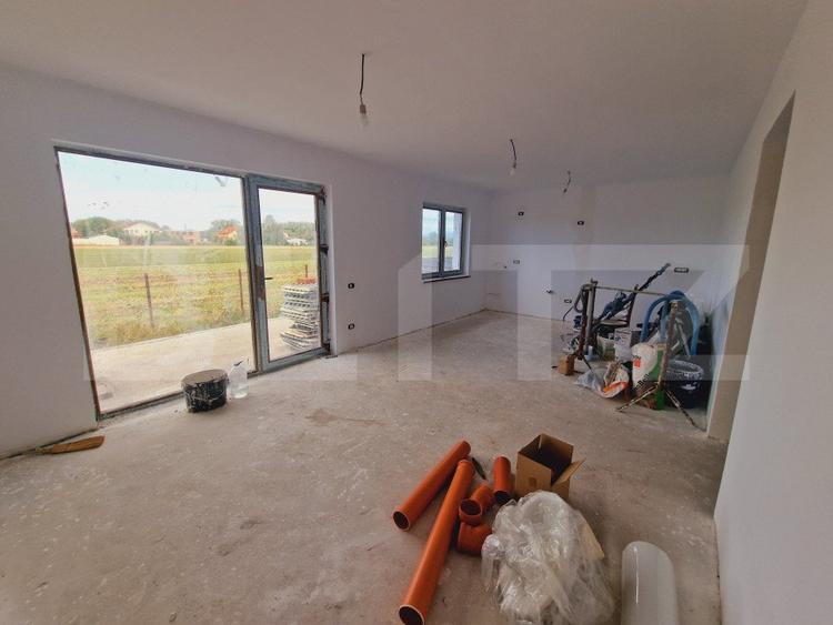 Casa parter, 4 camere, 91mp utili, Stupini