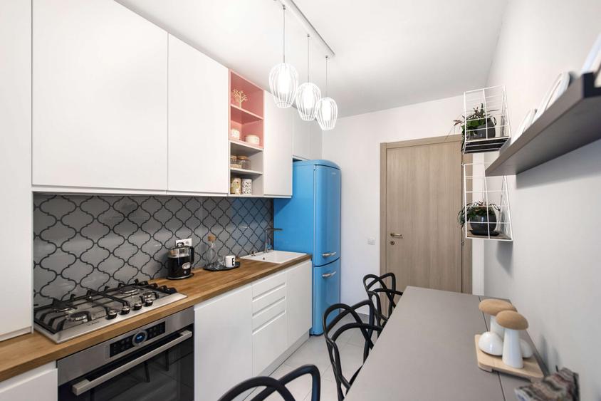 3 Camere decomandat , 2 bai, 2 balcoane Metrou Berceni