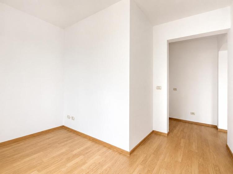 Apartament 3 camere ,renovat 2023 Maratei