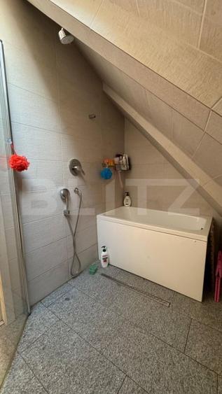 Apartament cu 4 camere, 150 mp, in Centrul Istoric al Brasovului