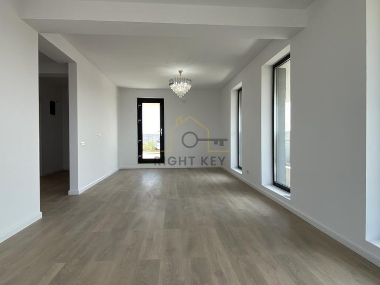 Vila moderna, 140mpu, 400mpt, panouri, utilitati! Comision 0%