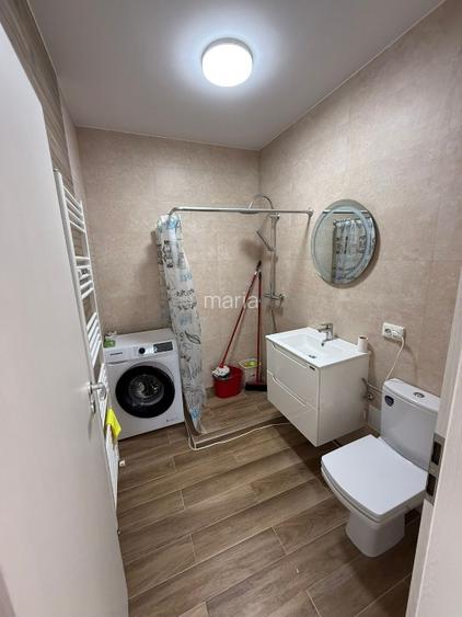 Vanzare apartament 4 camere - 10
