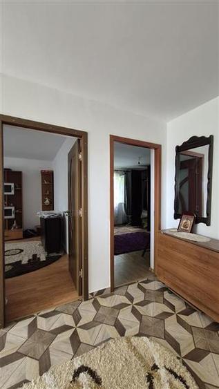 OPORTUNITATE! Proprietate deosebita de vanzare | Casa, 13.200 mp teren, doua iaz