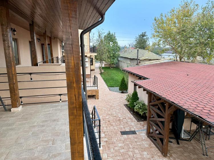 Pensiune turistica de vanzare in Corbu vedere lac afacere la cheie