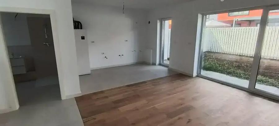 Casă cu grădină proprie | Construcție finalizată LUX Fatada Ventilata