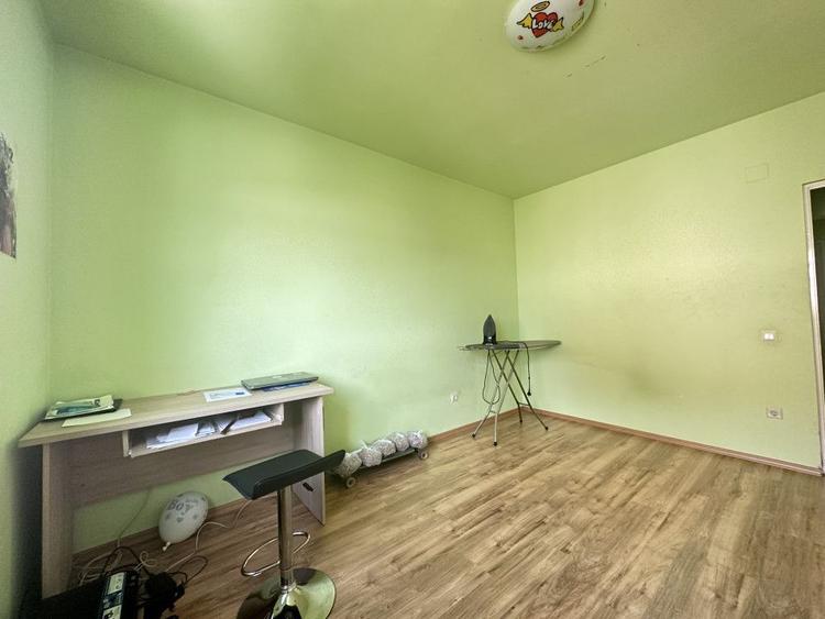 Apartament 3 camere, 2 bai, etajul 2 - Cart. Arhitectilor