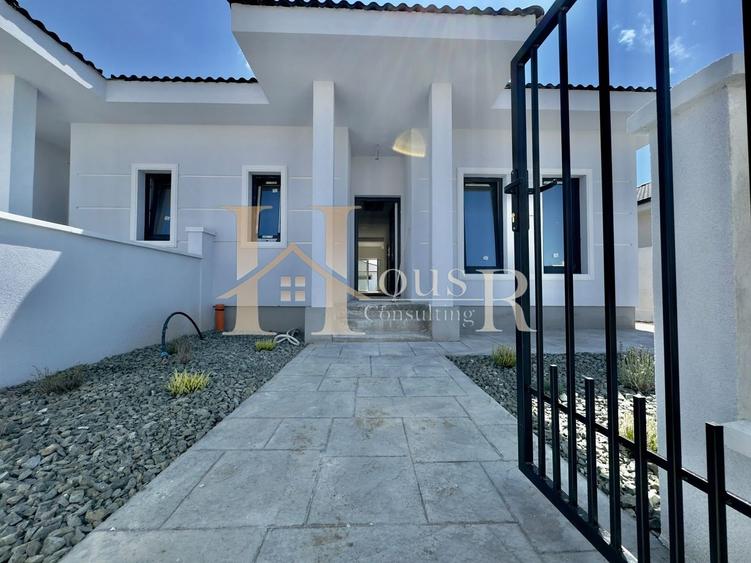 Duplex pe sol.Bine compartimentat.Toate Utilitatile!