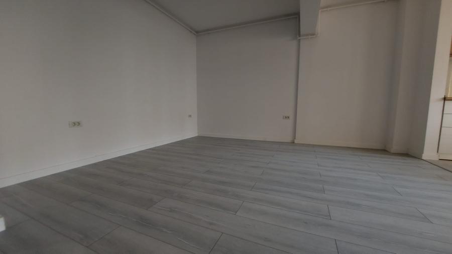 2 camere open-space | 81 Residence | Etaj 2 Vedere piscina | Direct proprietar