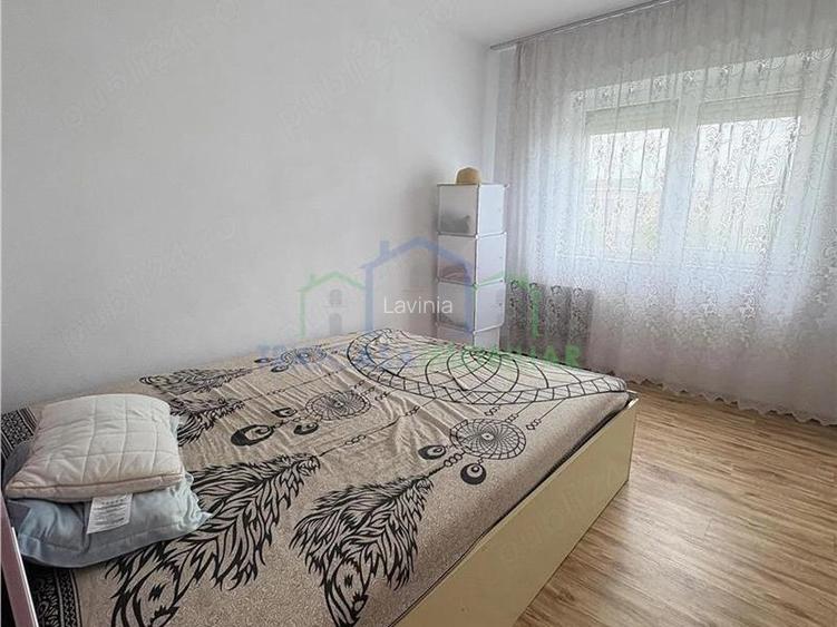 Apartament 3 camere, decomandat, loc. Calafat - 3