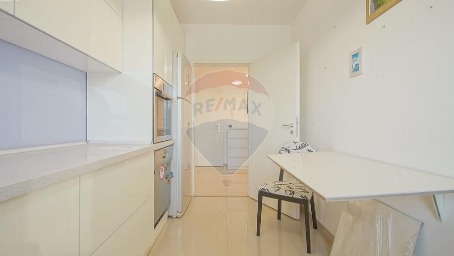 Apartament Avantgarden cu parcare – rafinament și lumină, comision 0%
