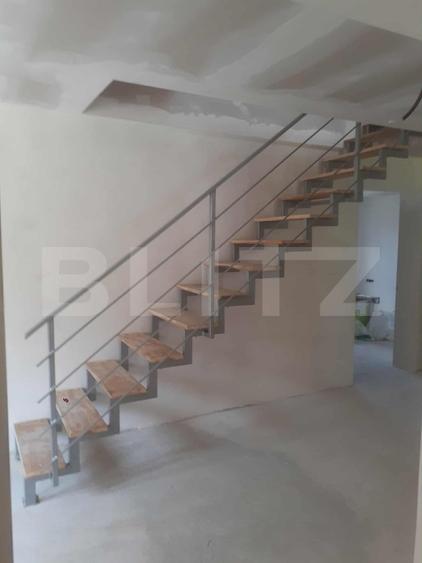 Casa de vacanta in curs de modernizare in Belis, 5 camere, 920mp teren drept