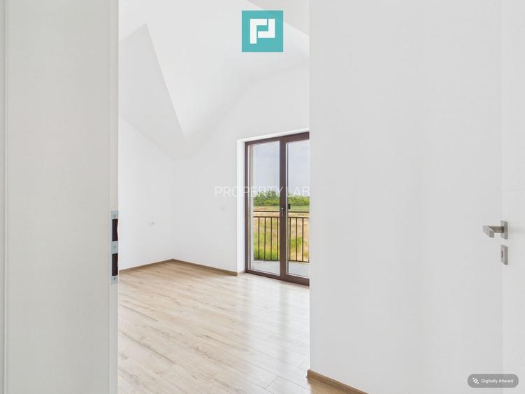 Duplex luminos 101 mp utili, teren 350mp în Covaci - 25