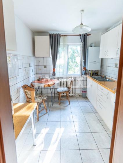 Apartament cu 3 camere si garaj de vanzare in cartierul Manastur - 4