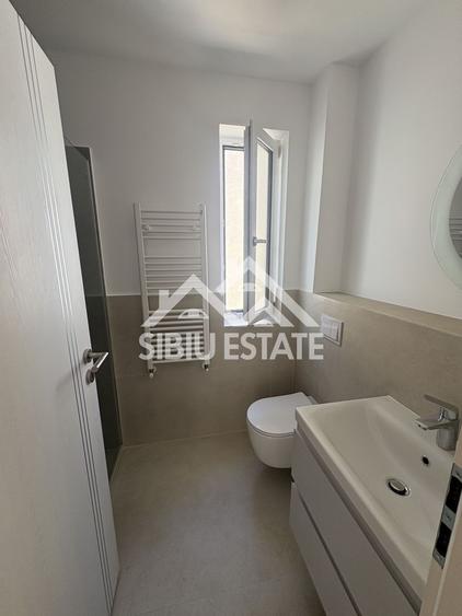 Apartament la cheie, cu 2 camere + Loc de parcare | Selimbar